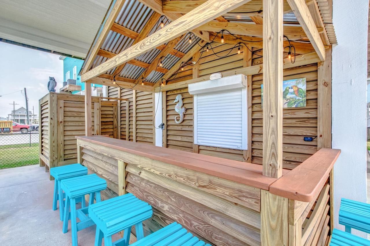 Spring Break Specials! Front Row Views - Tiki Bar - Playground Villa Bolivar Peninsula Exterior photo