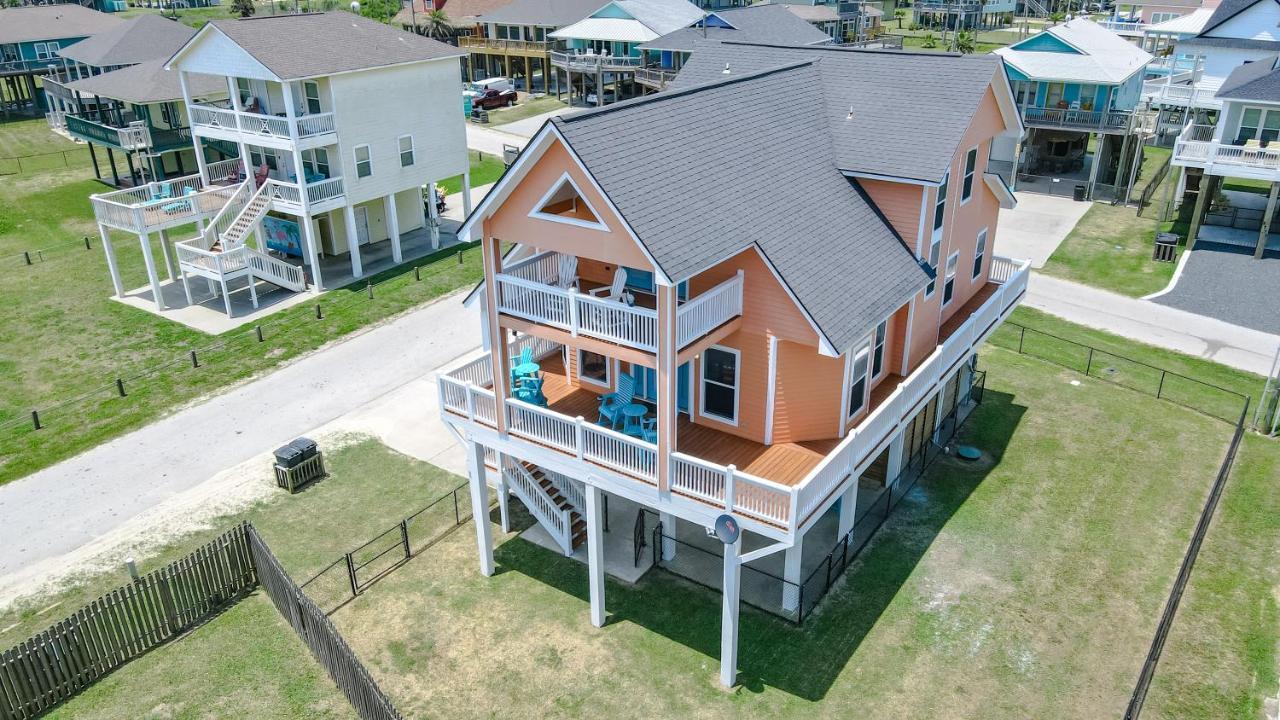 Spring Break Specials! Front Row Views - Tiki Bar - Playground Villa Bolivar Peninsula Exterior photo